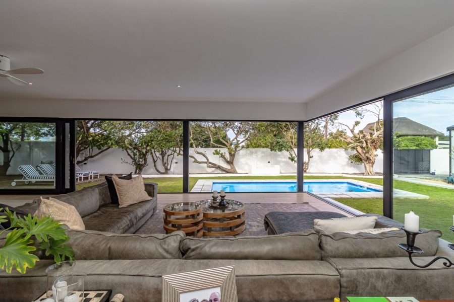 4 Bedroom Property for Sale in Vermont Western Cape